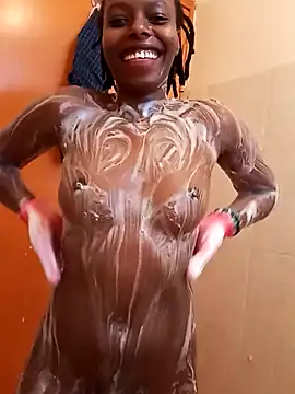 Snapshot of naughty_ebony-queen chatting on 01/18/25, 02:55 naughty ebony-queen online show from 01/18/25, 02:55