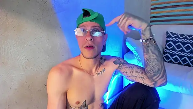 french sexx online show from 02/17/26, 07:11