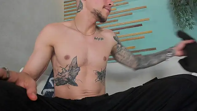 french sexx online show from 03/05/26, 01:46