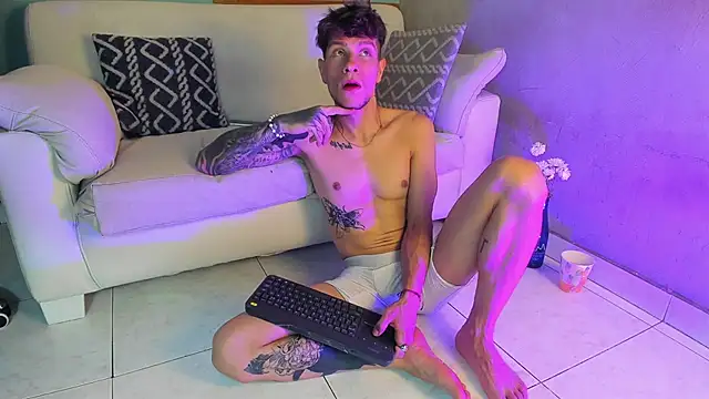 french sexx online show from 12/16/25, 05:22