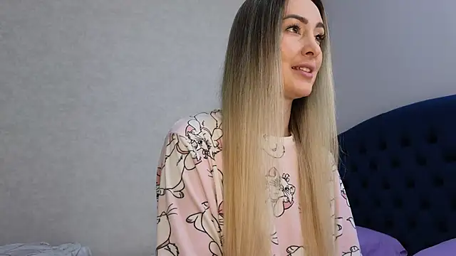kimmie meow online show from 03/06/25, 06:59