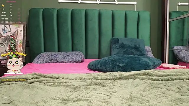 kimmie meow online show from 12/19/25, 09:06