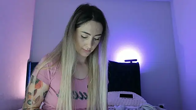 kimmie meow online show from 02/10/25, 07:07
