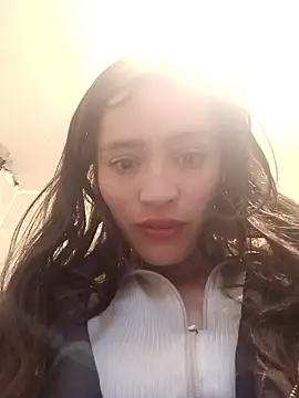 Snapshot of Hanha00 chatting on 01/14/26, 11:08 Hanha00 online show from 01/14/26, 11:08