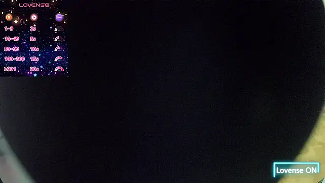 Snapshot of Hanha00 chatting on 11/25/25, 01:06 Hanha00 online show from 11/25/25, 01:06