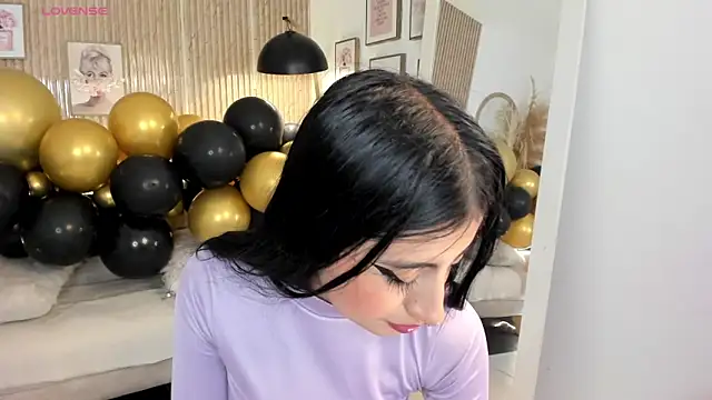 RACHEL EV online show from 10/07/25, 06:47