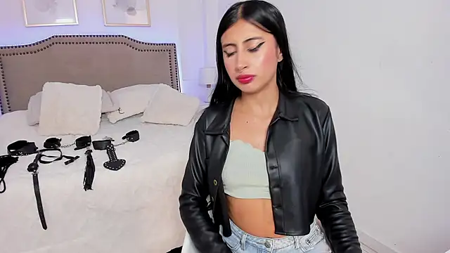 RACHEL EV online show from 03/29/26, 06:04