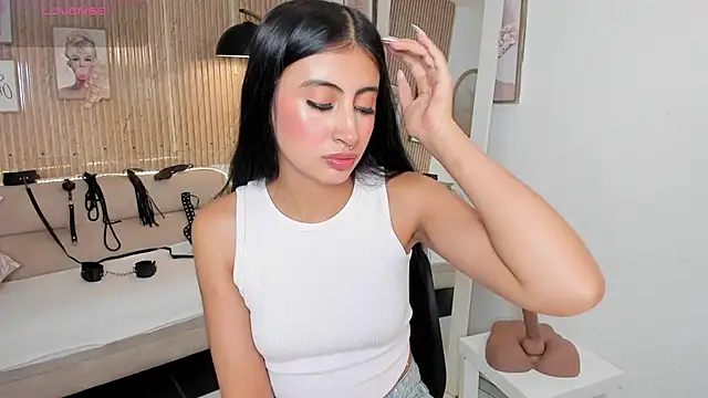 RACHEL EV online show from 12/23/25, 05:40