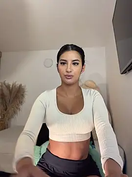 Kimm khalifa online show from 04/11/26, 12:40