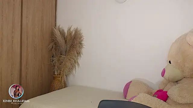 Kimm khalifa online show from 03/20/26, 11:50