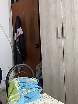 Snapshot of Milk_chloe chatting on 02/03/26, 07:08 Milk chloe online show from 02/03/26, 07:08