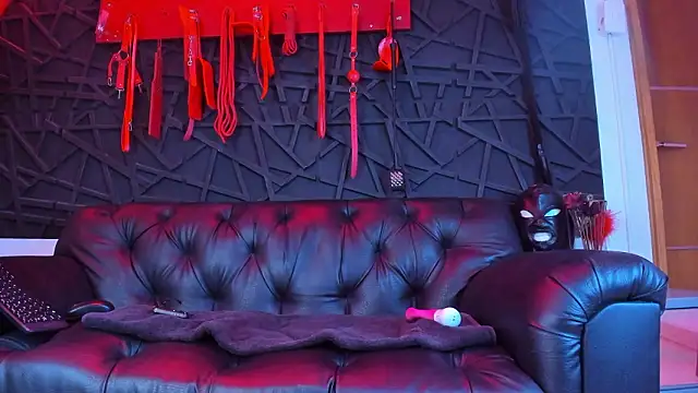 Ivannaakozlov  online show from 03/11/26, 07:52