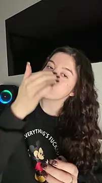 Snapshot of Kimi_Ass chatting on 02/14/26, 10:21 Kimi Ass online show from 02/14/26, 10:21