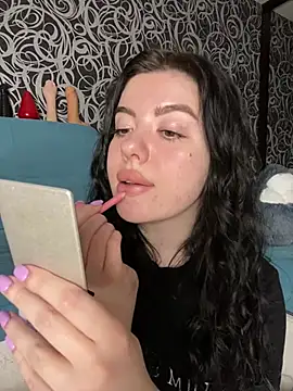 Snapshot of Kimi_Ass chatting on 03/17/25, 04:43 Kimi Ass online show from 03/17/25, 04:43