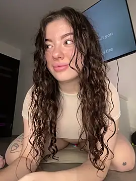 Snapshot of Kimi_Ass chatting on 10/18/25, 12:23 Kimi Ass online show from 10/18/25, 12:23