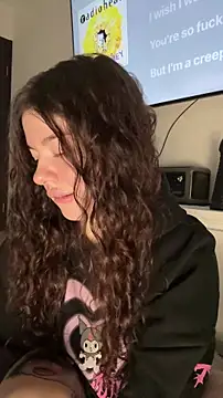 Snapshot of Kimi_Ass chatting on 12/19/25, 12:47 Kimi Ass online show from 12/19/25, 12:47