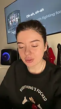 Snapshot of Kimi_Ass chatting on 12/14/25, 11:21 Kimi Ass online show from 12/14/25, 11:21