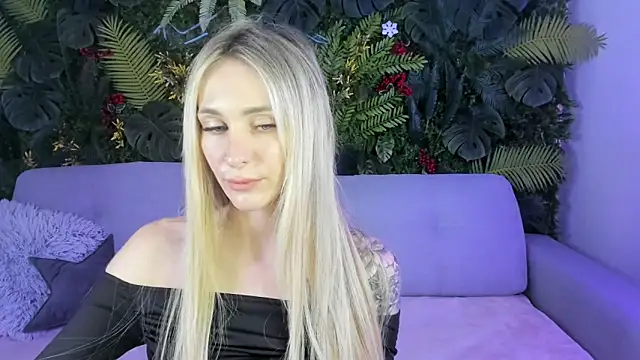 Horny Blond online show from 10/19/25, 08:06