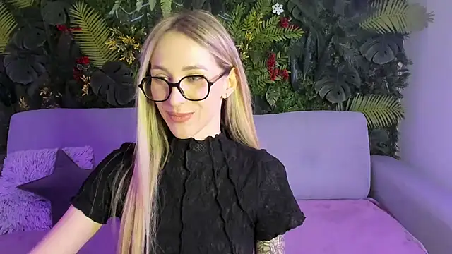 Snapshot of Horny_Blond chatting on 02/01/26, 09:07 Horny Blond online show from 02/01/26, 09:07