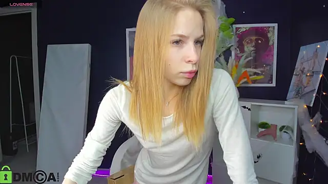 Snapshot of Elis_Fox chatting on 11/03/25, 11:03 Elis Fox online show from 11/03/25, 11:03