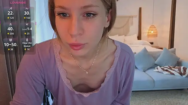 Elis Fox online show from 12/21/25, 11:05