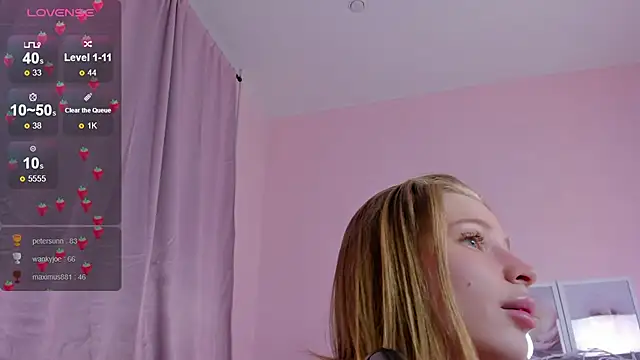 Snapshot of Elis_Fox chatting on 02/27/25, 01:07 Elis Fox online show from 02/27/25, 01:07