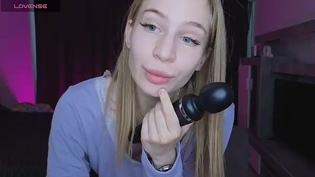 Elis Fox online show from 03/09/26, 11:03