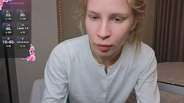 Elis Fox online show from 01/14/26, 09:02