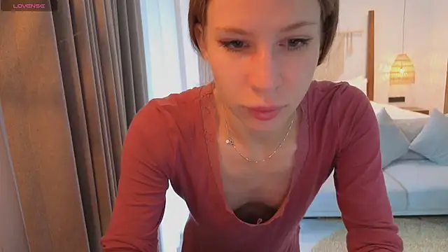 Elis Fox online show from 12/20/25, 11:07