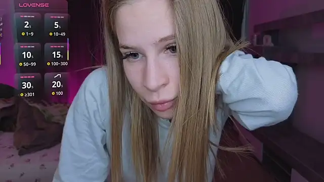 Elis Fox online show from 03/21/26, 11:03