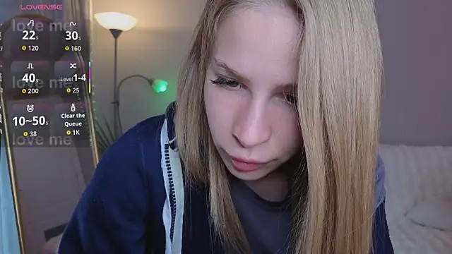 Elis Fox online show from 05/15/26, 11:08