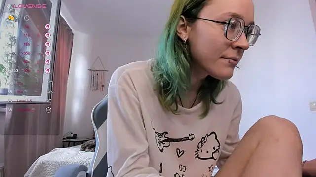 alisahug online show from 07/15/26, 05:47