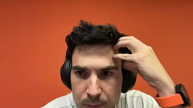 streamy test13 online show from 11/05/25, 05:27