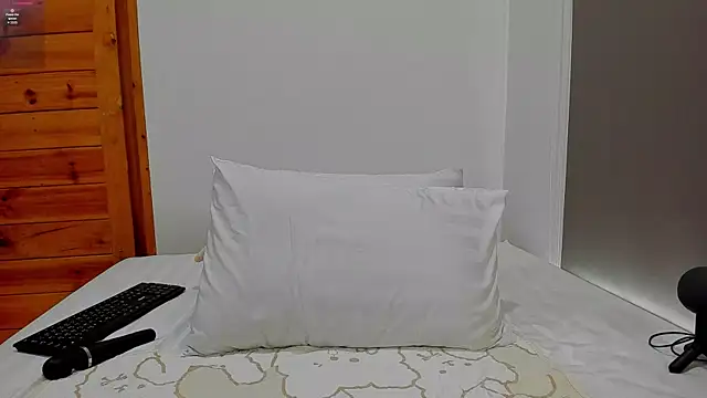 Cee chalynn online show from 09/23/25, 08:21