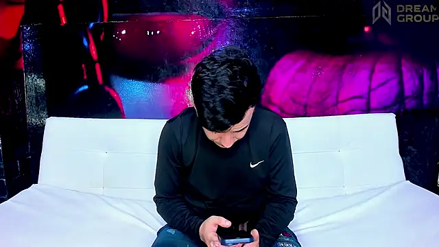 SlimLoves online show from 11/05/25, 09:51