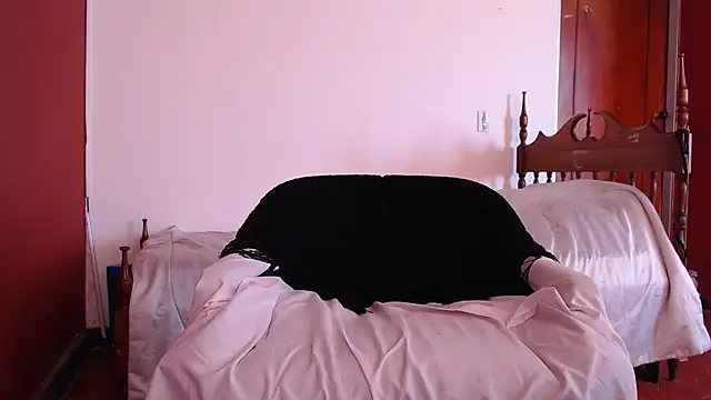 Freyja eter online show from 10/30/25, 08:06