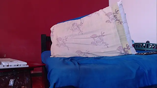 Freyja eter online show from 12/08/24, 06:06