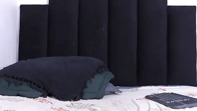 MarcoAlexLatino online show from 03/25/26, 03:28