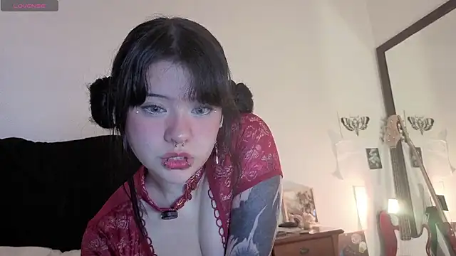 Snapshot of sweet_soup chatting on 06/30/26, 12:43 sweet soup online show from 06/30/26, 12:43