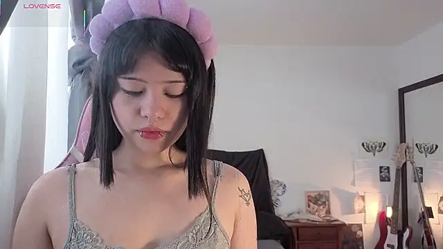 Snapshot of sweet_soup chatting on 05/22/26, 04:27 sweet soup online show from 05/22/26, 04:27