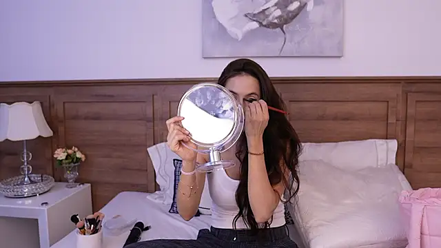 Amber Rush  online show from 02/04/26, 11:44