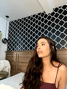 Amber Rush  online show from 10/28/25, 11:25