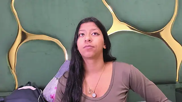 VaneLin18 online show from 12/05/25, 07:12