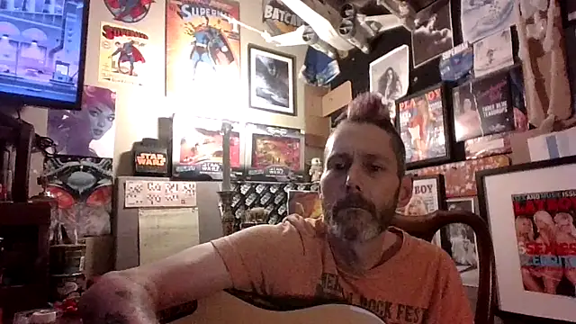 Snapshot of mellothebreeze chatting on 03/02/26, 01:06 mellothebreeze online show from 03/02/26, 01:06