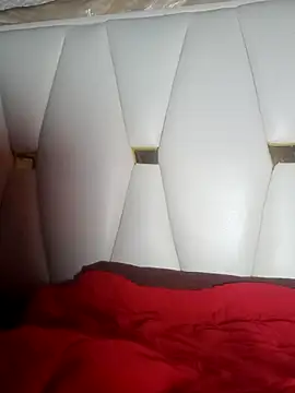 Snapshot of bebsexy chatting on 12/15/25, 12:00 bebsexy online show from 12/15/25, 12:00