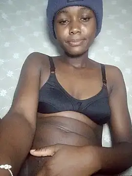 Snapshot of bebsexy chatting on 11/23/25, 01:32 bebsexy online show from 11/23/25, 01:32