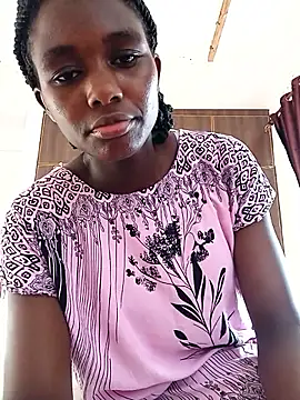 Snapshot of bebsexy chatting on 09/29/25, 02:23 bebsexy online show from 09/29/25, 02:23