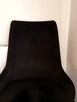 khaaleesiii online show from 05/11/26, 08:16