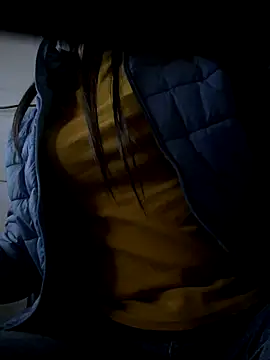 Tuongvy05 online show from 12/03/25, 02:49