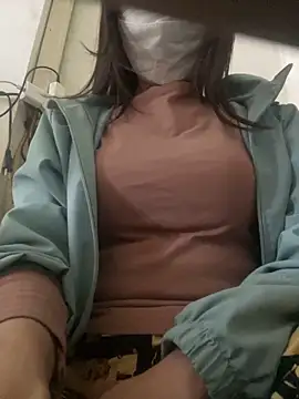 Tuongvy05 online show from 03/08/25, 05:49